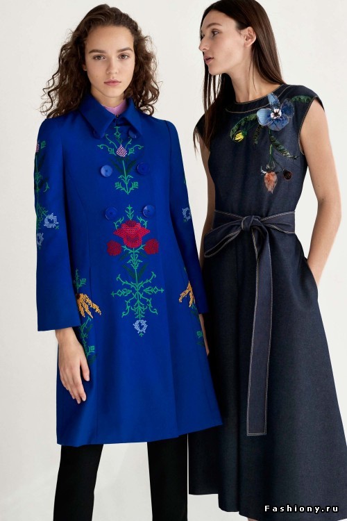 Элегантность и женственность в коллекции Carolina Herrera pre-fall 2018 Элегантность и женственность в коллекции Carolina Herrera pre-fall 2018