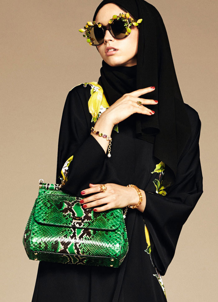 Хиджабы как европейская одежда)). Dolce & Gabbana создали великолепную коллекцию Хиджабы как европейская одежда)). Dolce & Gabbana создали великолепную коллекцию