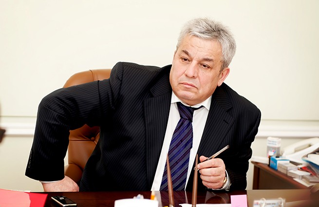 Экс-вице-губернатор Петербурга готов приютить экс-премьера Японии в России Экс-вице-губернатор Петербурга готов приютить экс-премьера Японии в России