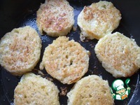 Гренки c печеными яблоками и вишневым соусом ингредиенты