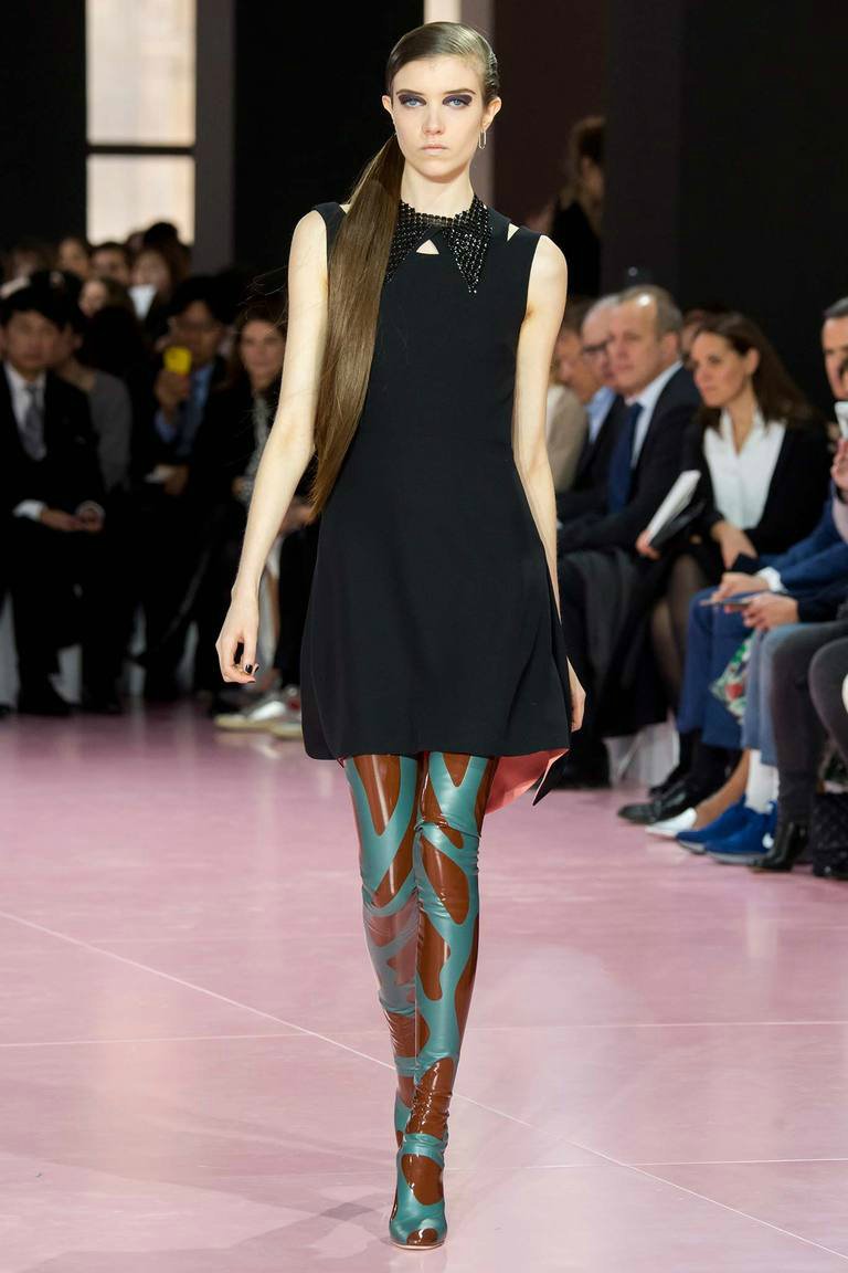 CHRISTIAN DIOR ОСЕНЬ-ЗИМА 2015/2016 CHRISTIAN DIOR ОСЕНЬ-ЗИМА 2015/2016