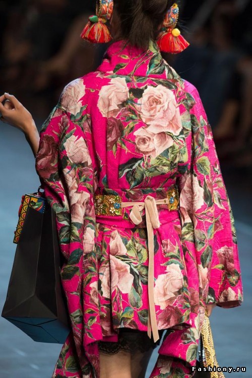 Dolce & Gabbana Весна-Лето 2016 - красота в деталях Dolce & Gabbana Весна-Лето 2016 - красота в деталях