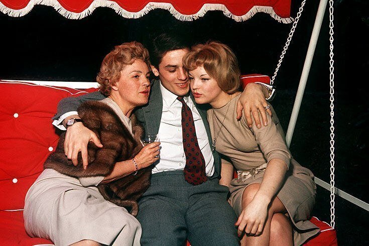Ален Делон, Роми и Магда Шнайдер, 22 марта 1959 года. Впечатляющие картины жизни прошлых столетий
(39 фото)