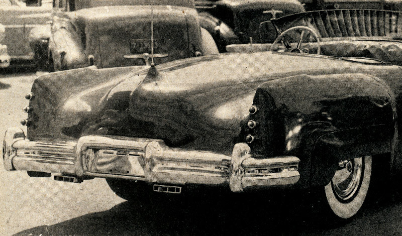 Работа Донца Лансера (Donz Lancer) из Donz Custom Shop для Джеймса Эверетта (James Everett) из Орландо, Флорида. Автомобиль был построен на укороченном шасси Chrysler Imperial 1952 года с V-8 подготовки Бриггса Каннингема автодизайн, американский автопром