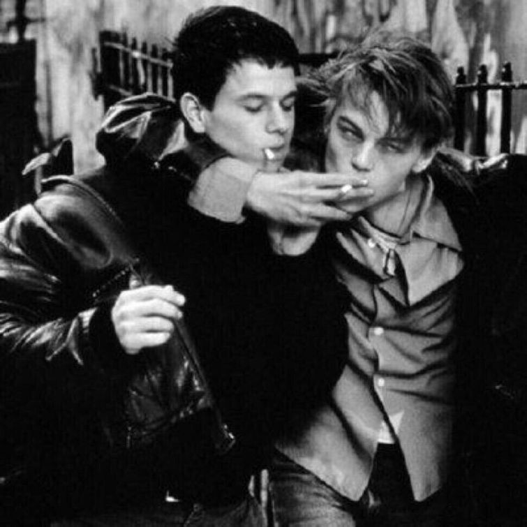 Марк Уолберг и Леонардо Ди Каприо, 1990-е. Марк Уолберг и Леонардо Ди Каприо, 1990-е. люди, редкие, фото