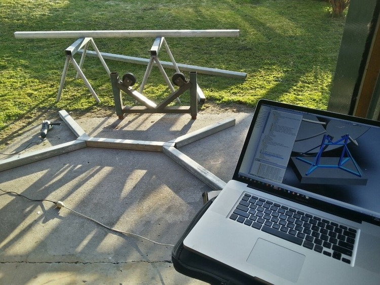 Холостяцкий рай в стиле хай-тек Холостяцкий рай в стиле хай-тек