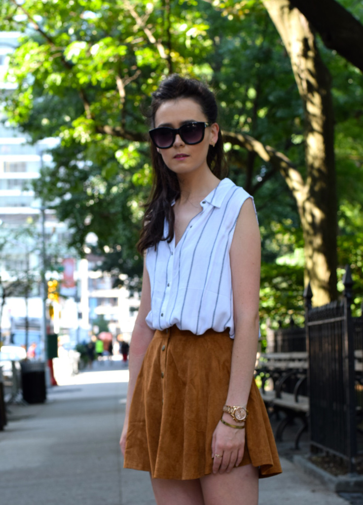 irish fashion: Suede Button-Up Skirt 6