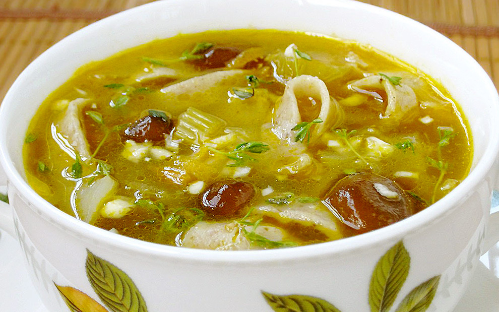 Как сварить вкусно грибной суп из шампиньонов