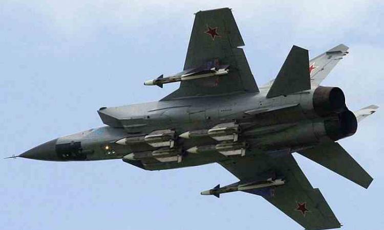 МиГ-31, пропавший после учебно-тренировочного полета, ищут на Камчатке