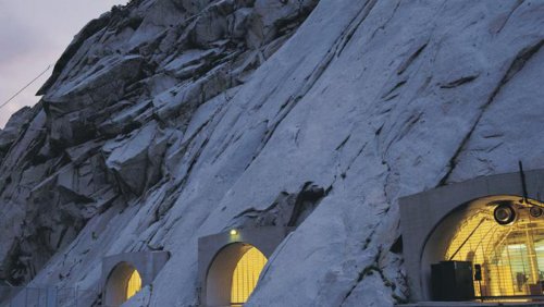 ТОП-10: Самые охраняемые места на Земле ТОП-10: Самые охраняемые места на Земле