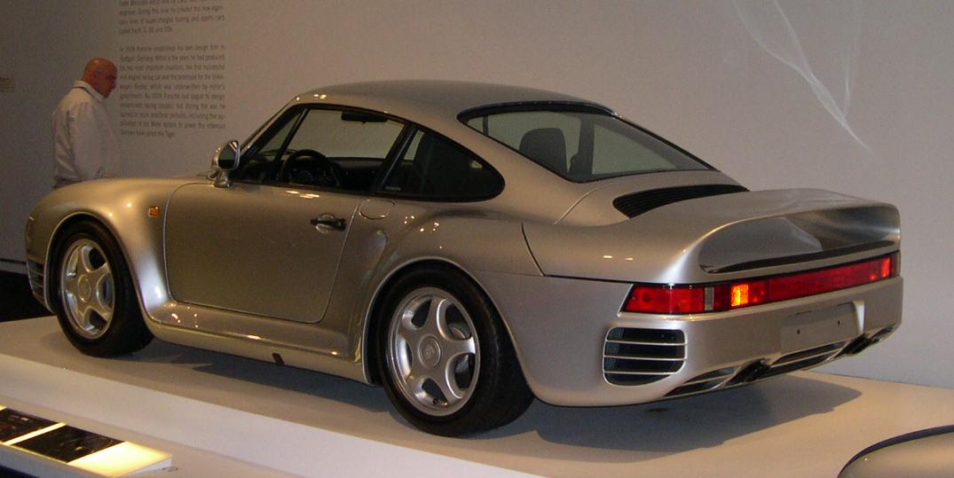 http://upload.wikimedia.org/wikipedia/commons/b/bc/Porsche_959_34_rear.jpg