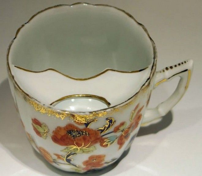 Чашки для усов из Тиршенройта, 1880 год. Чашки для усов из Тиршенройта 1880 год