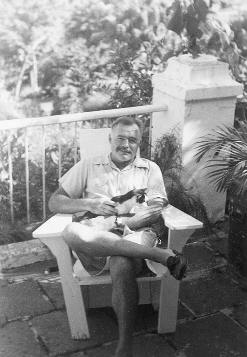 Эрнест Хемингуэй и его коты 