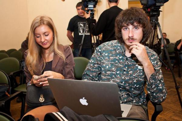 Стрит-арт команда HoodGraffTeam Стрит-арт команда HoodGraffTeam граффити, исскуство