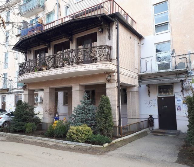 Когда двушку в хрущевке купил барин Когда двушку в хрущевке купил барин