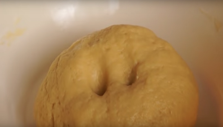 Невероятно вкусные рогалики, которые съедаются за пять минут Невероятно вкусные рогалики, которые съедаются за пять минут