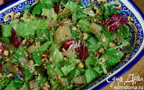 Рецепт – Салат с помело, орехами и перцем чили 
