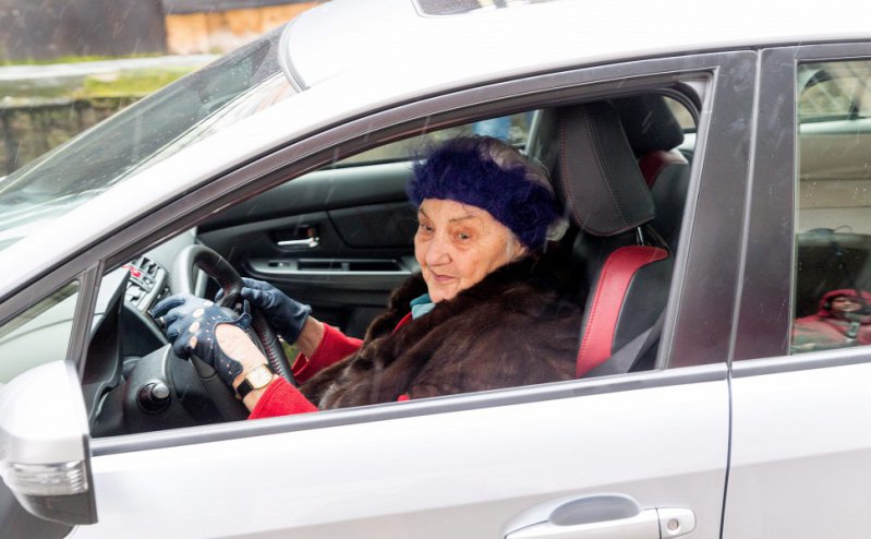 Польская пенсионерка купила себе Subaru WRX STI WRX STi, subaru, wrx, бабушка, пенсионерка, польша