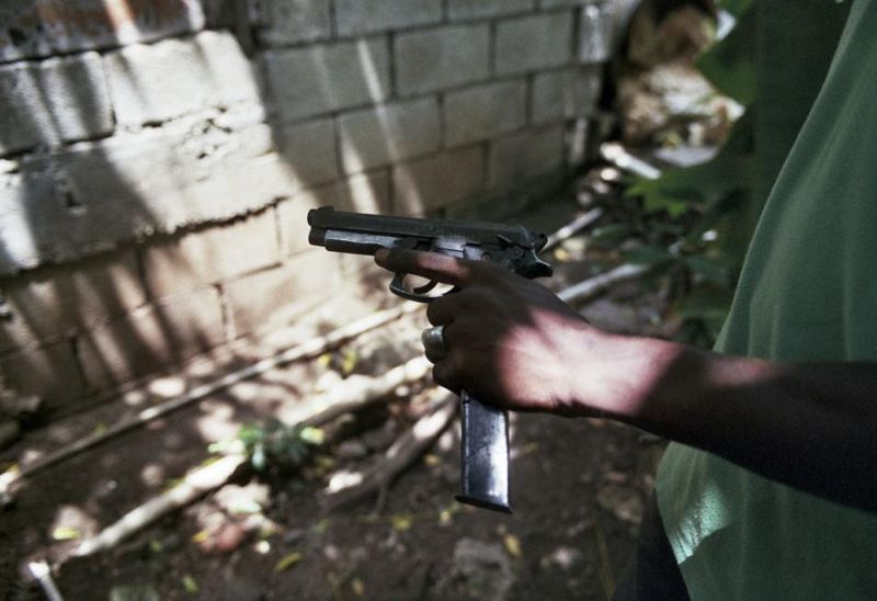 Воспетая Бобом Марли столица Ямайки превратилась в трущобы, где царят банды, наркота и проституция Воспетая Бобом Марли столица Ямайки превратилась в трущобы, где царят банды, наркота и проституция