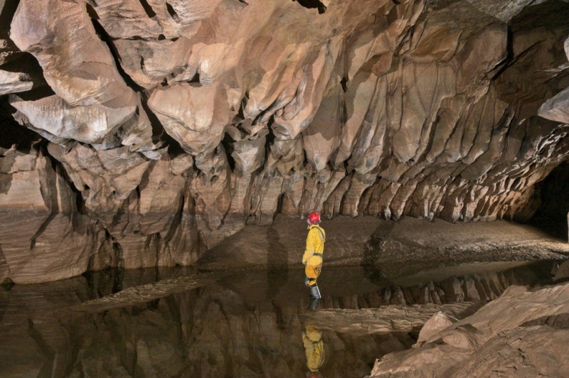 Corvo Cave - a caverna mais profunda do mundo Corvo Cave, Abkhazia, no mundo, caverna
