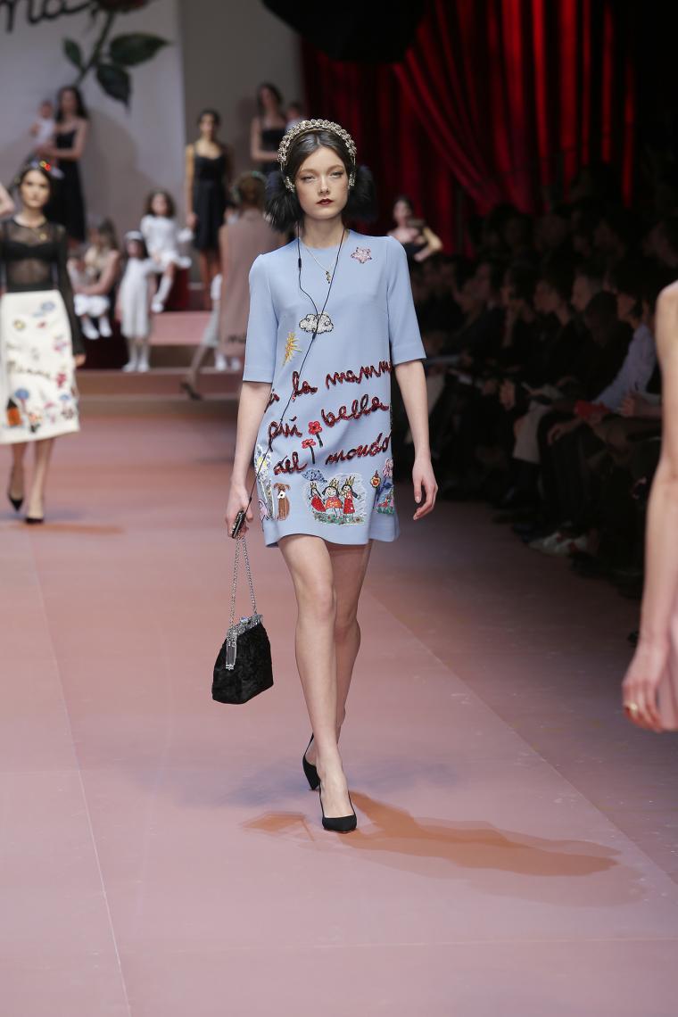 Dolce & Gabbana Осень-Зима 2015-2016. Нет слов, это просто надо видеть... Dolce & Gabbana Осень-Зима 2015-2016. Нет слов, это просто надо видеть...