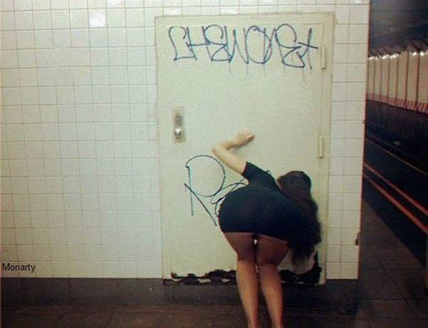 А можно повторить, а то забыл, что хотел сказать))) Ох, эти девушки и женщины..