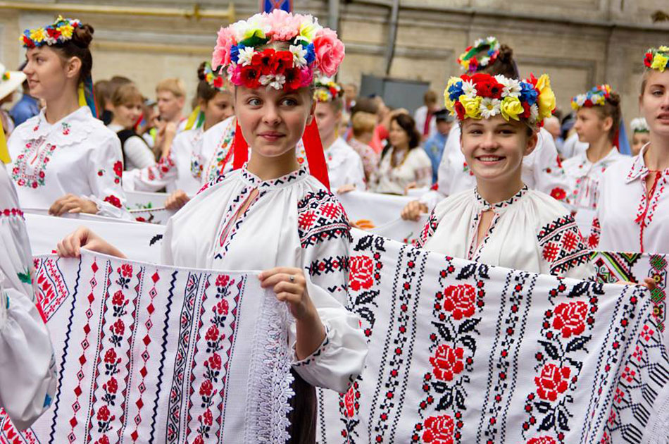 День вышиванки в украине картинки