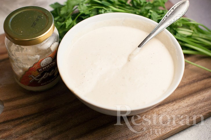 Соус для мяса с хреном
