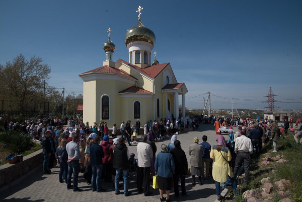 Севастопольские меценаты подарили православному храму икону Севастопольские меценаты подарили православному храму икону