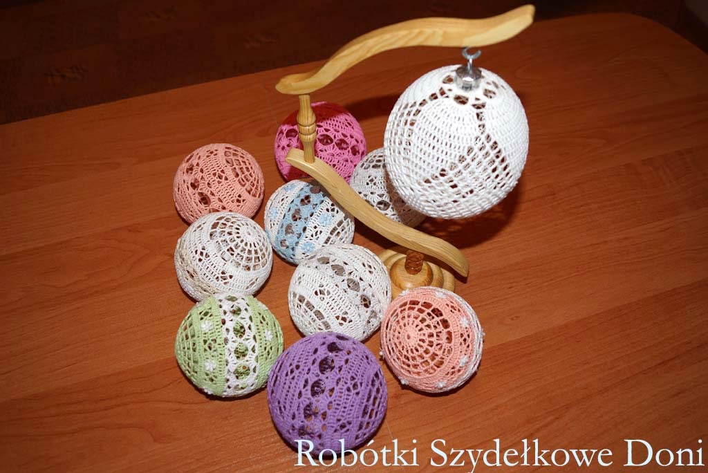 Красивые салфетки крючком от польской рукодельницы Дони