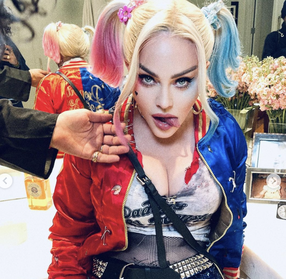Леди Гага поделилась первым фото в образе Харли Квинн в «Джокере-2»