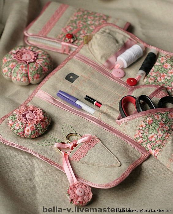 sewing case: 