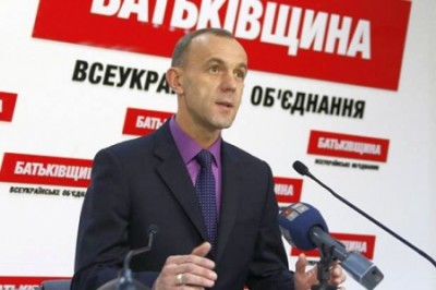 Депутат "Батькивщины" предложил лишать гражданства противников новой власти