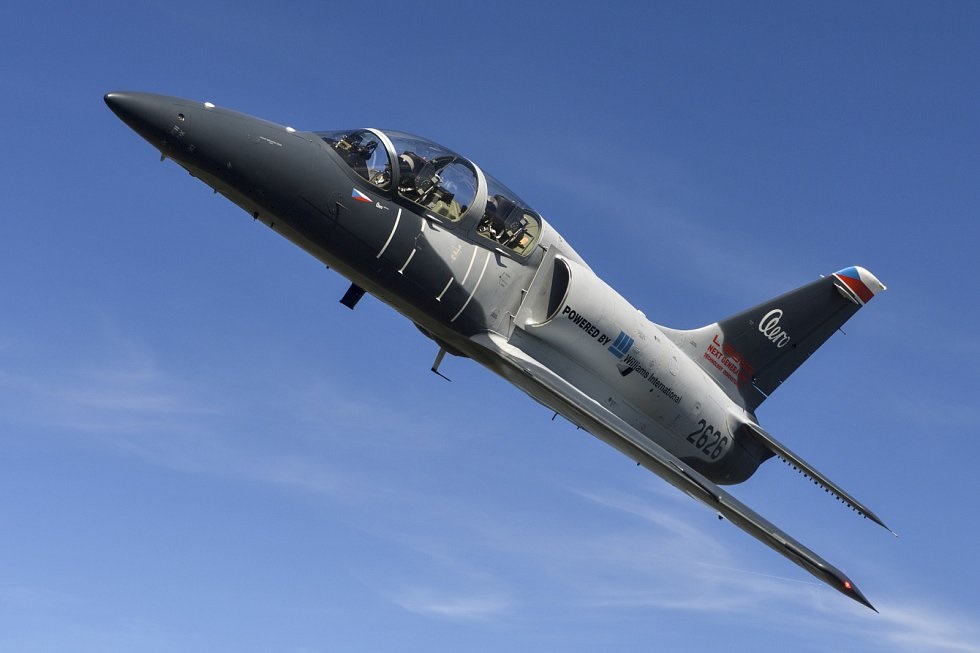 Контракты на 22 самолета L-39NG