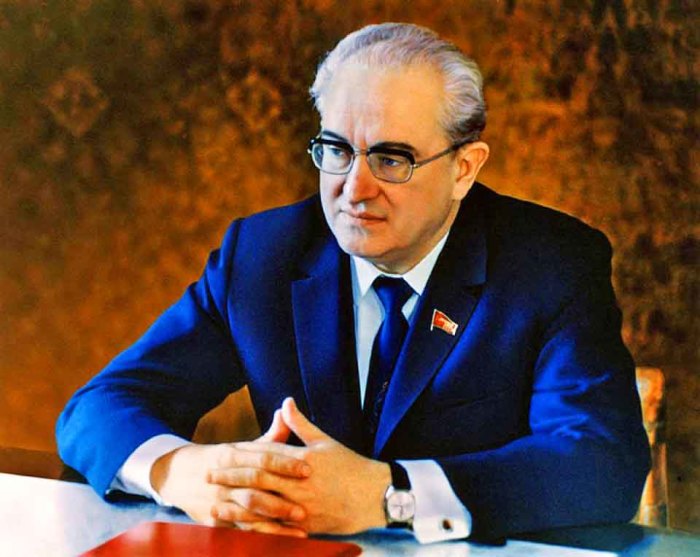 Юрий Андропов. / Фото: www.ytimg.com Российские и советские политики, которые писали стихи: От Александра Грибоедова до Сергея Лаврова