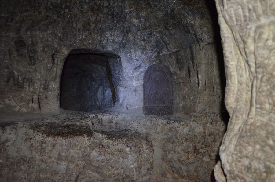 Скановы пещеры Наровчата глубиной с 14-ти этажный дом. история, монахи, пещеры
