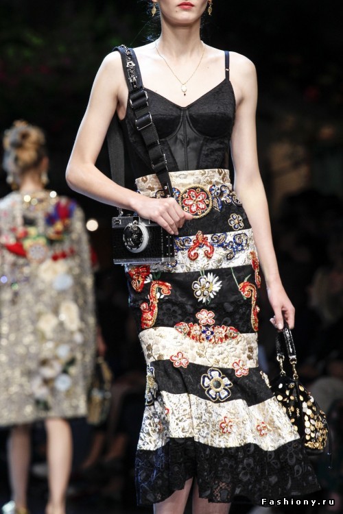 Dolce & Gabbana Весна-Лето 2016 - красота в деталях Dolce & Gabbana Весна-Лето 2016 - красота в деталях