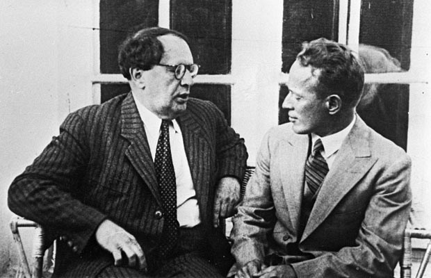 Алексей Толстой и Михаил Шолохов, 1934 год.jpg