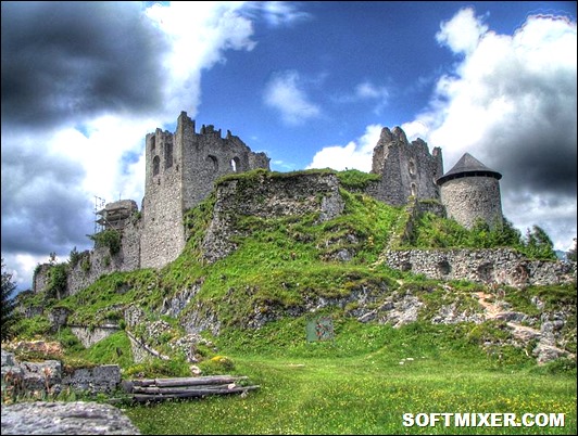 793px-Burg_ehrenberg_HDR2