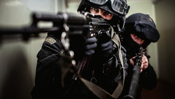 10 самых рисковых военных спасательных операций в истории спецназа 10 самых рисковых военных спасательных операций в истории спецназа