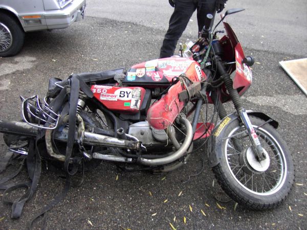 мотоцикл«Jawa-350» после аварии
