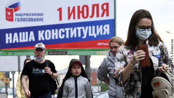 Желающим получить российский трон нужно молча ждать
