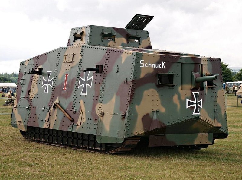 Леопард 2 А7V ренессанс танка или за неимением горничной? Леопард 2 А7V ренессанс танка или за неимением горничной? #A7V, #Леопард2А7, #Мюнстер, #бундесвер, #танки