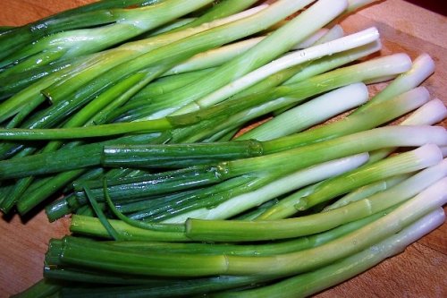 Топ-25: Продукты питания, которые лучше не есть перед свиданием Продукты питания, которые лучше не есть перед свиданием