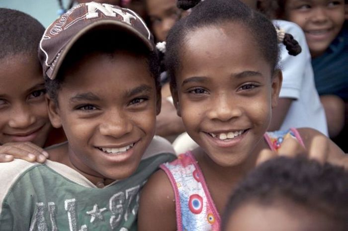 Люди гуэведочес, или Почему девочки в Доминикане к 12 годам превращаются в мальчиков естественным путем
