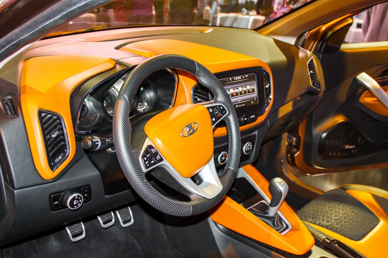 Новый кроссовер Lada испытывают в Германии Новый кроссовер Lada испытывают в Германии lada xray, ваз, лада