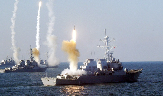 Русские  используют корабли НАТО, вошедшие в Черное море, как мишени