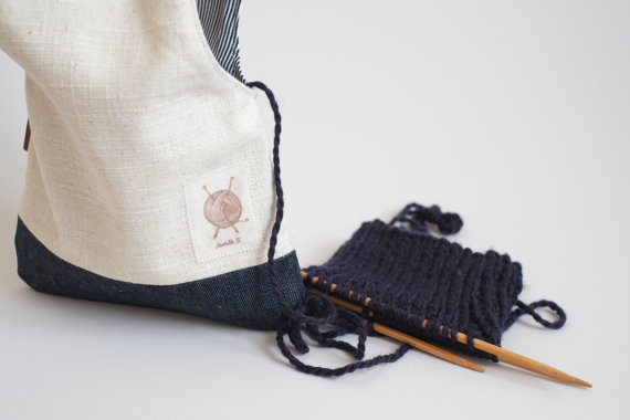 Оригинальная сумка для вязания