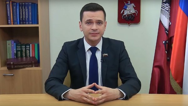 Яшин выдвинулся кандидатом в мэры Москвы