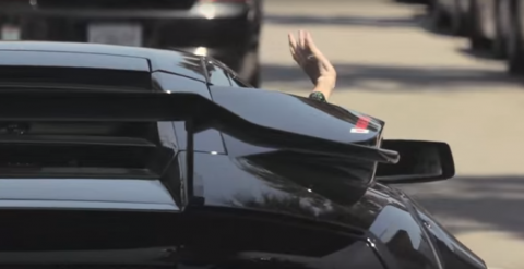 Две американские бабушки от души "зажгли" на суперкаре Lamborghini